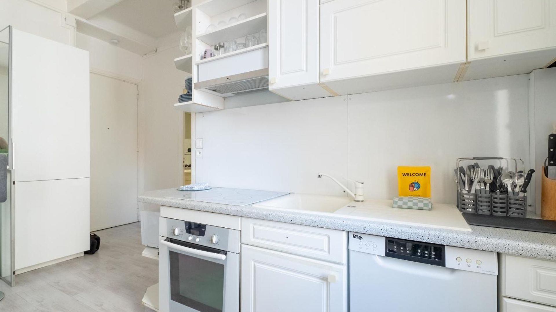 Auber Apartment