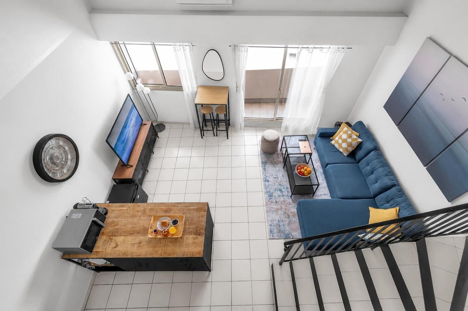 Duplex Hyper Center 5 Min Away From Promenade Des *