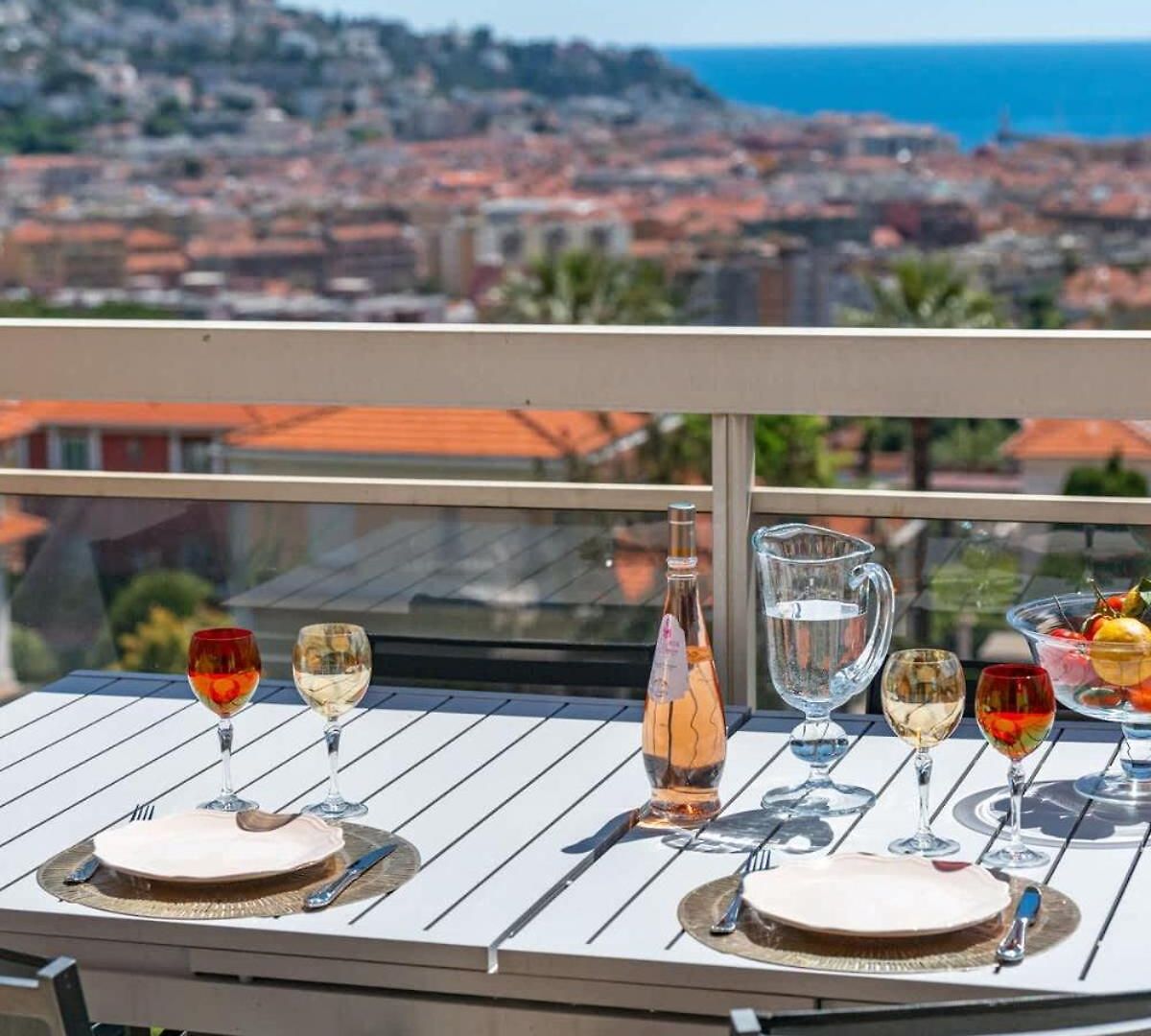 Superbe 2p Terrasse Vue Quartier Cimiez *