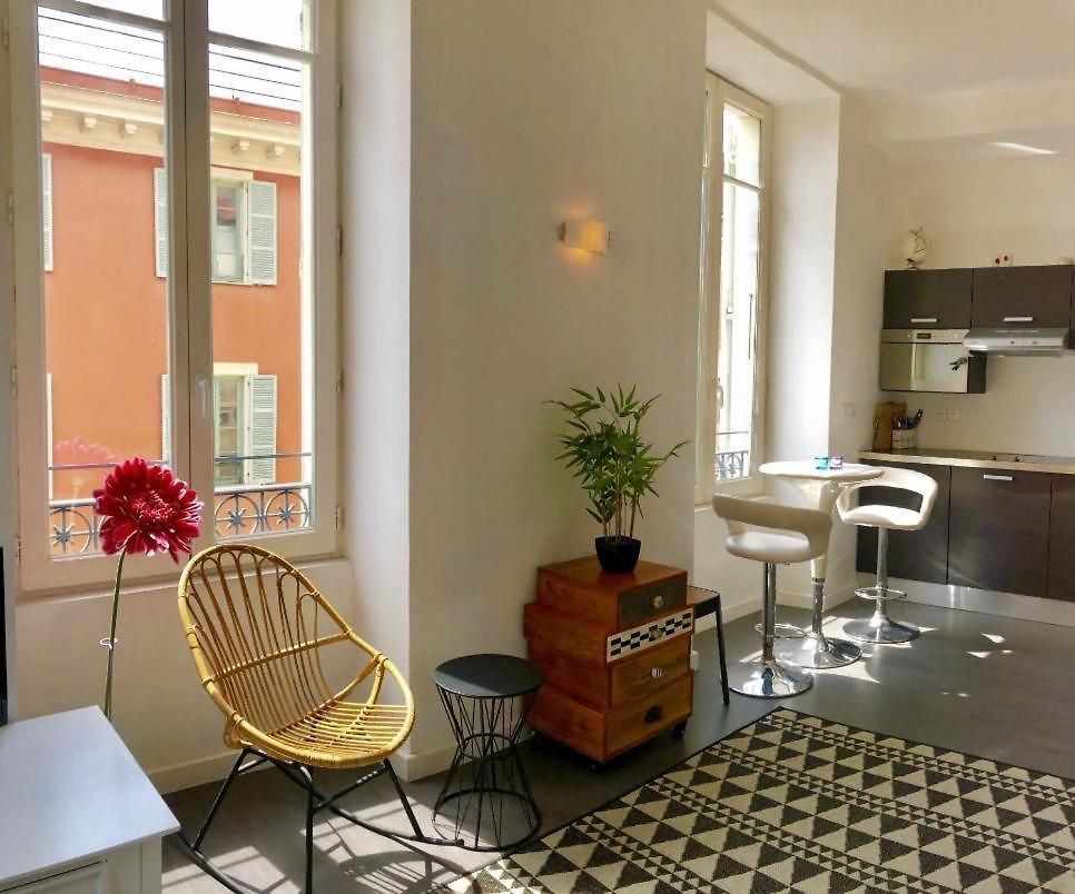 Place Massena View Apartment *