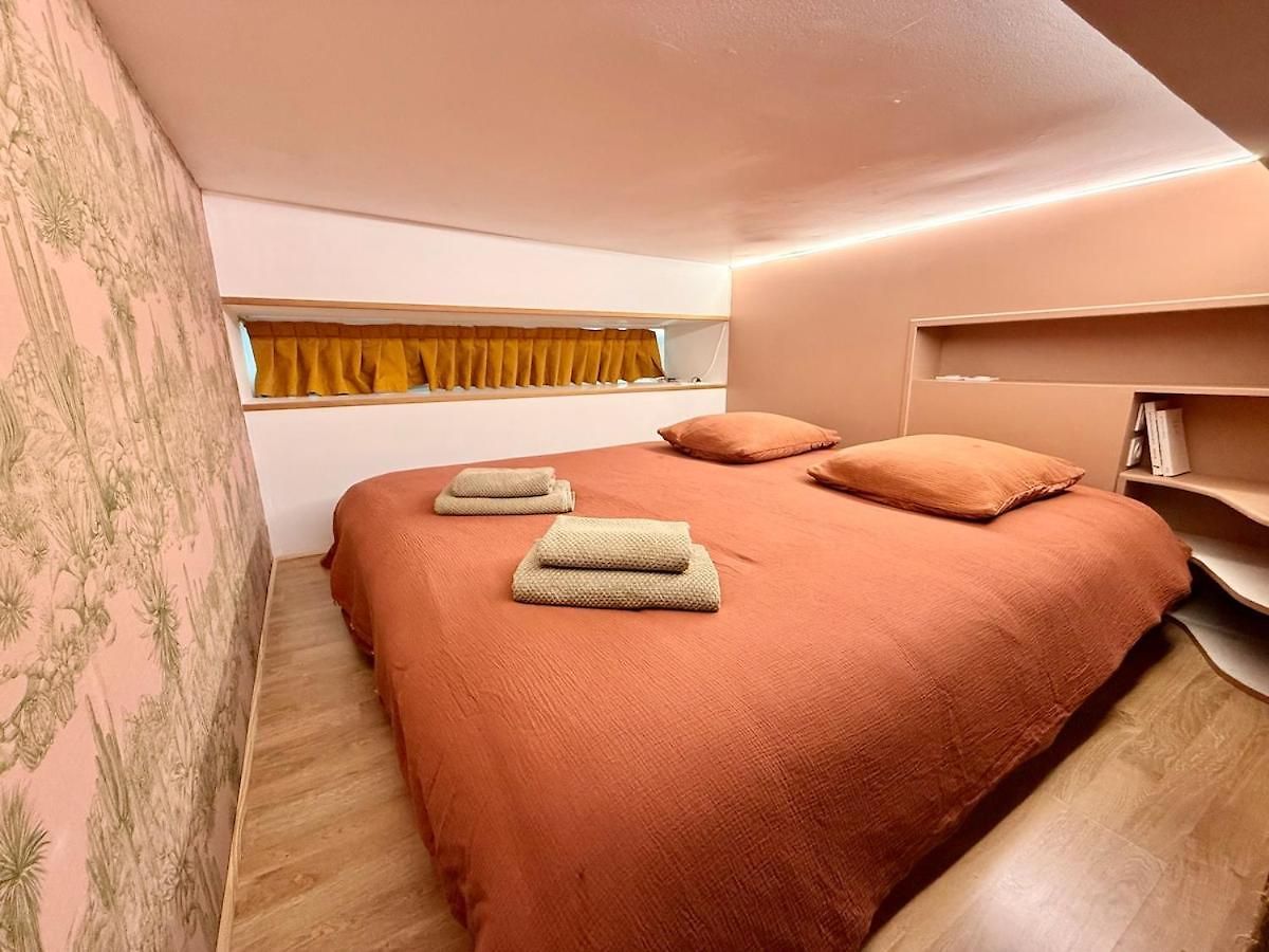 Apartment Elegant Climatise , Vieux Nice, A Pied Nice