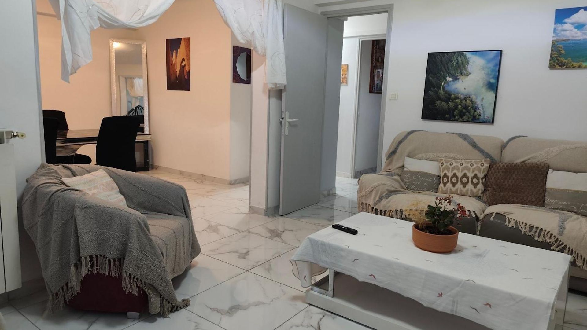 Riviera Escape Balcony Tram Airport Apartment