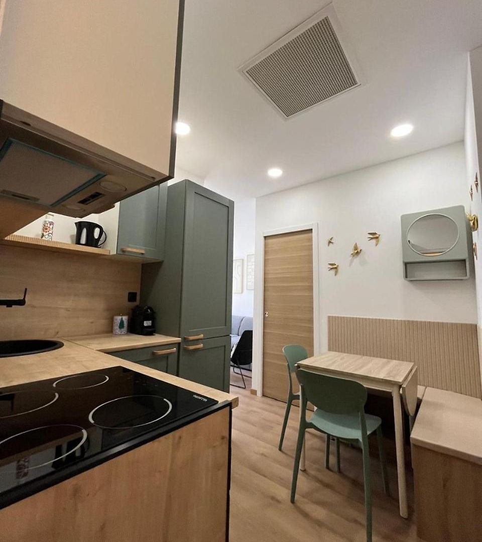 Saleya 2 - Superbe Nicois 6p Apartment *