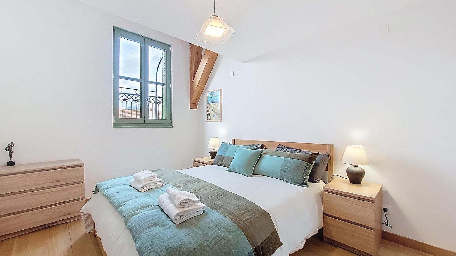 S10 Staywizus - Duplex 3 Bdr Ac Wifi Balcony 10 Mins