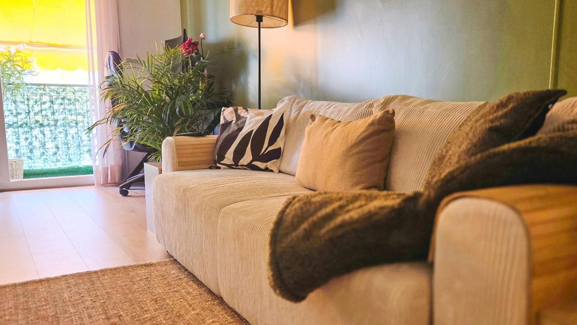 Apartment 4 Guests Promenade Des *