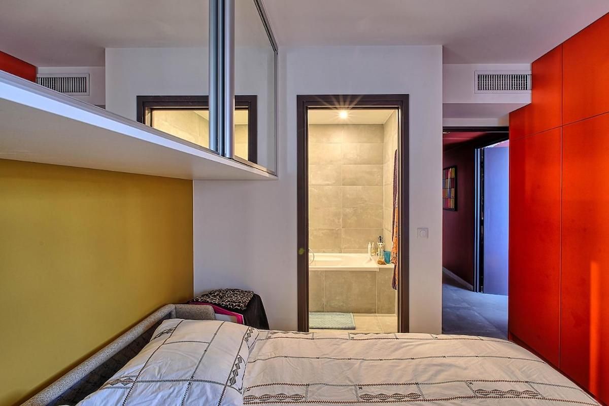 Apartment Lovely 4-bedroom Family In *