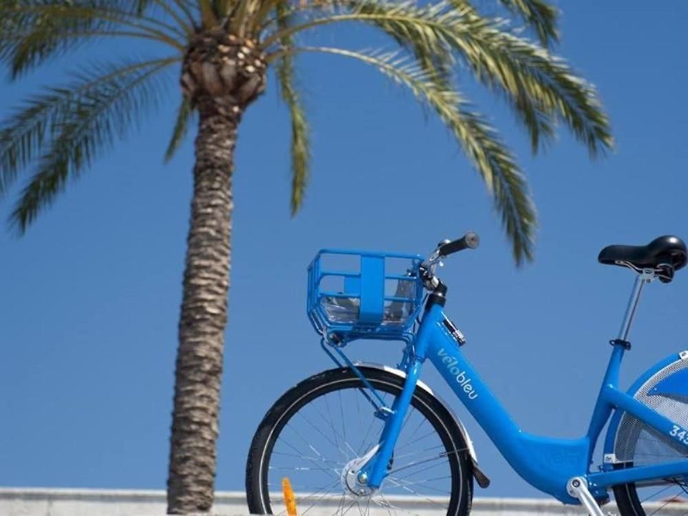 - Promenade Des - A 30 Metres - Climatisation - Wifi Apartment
