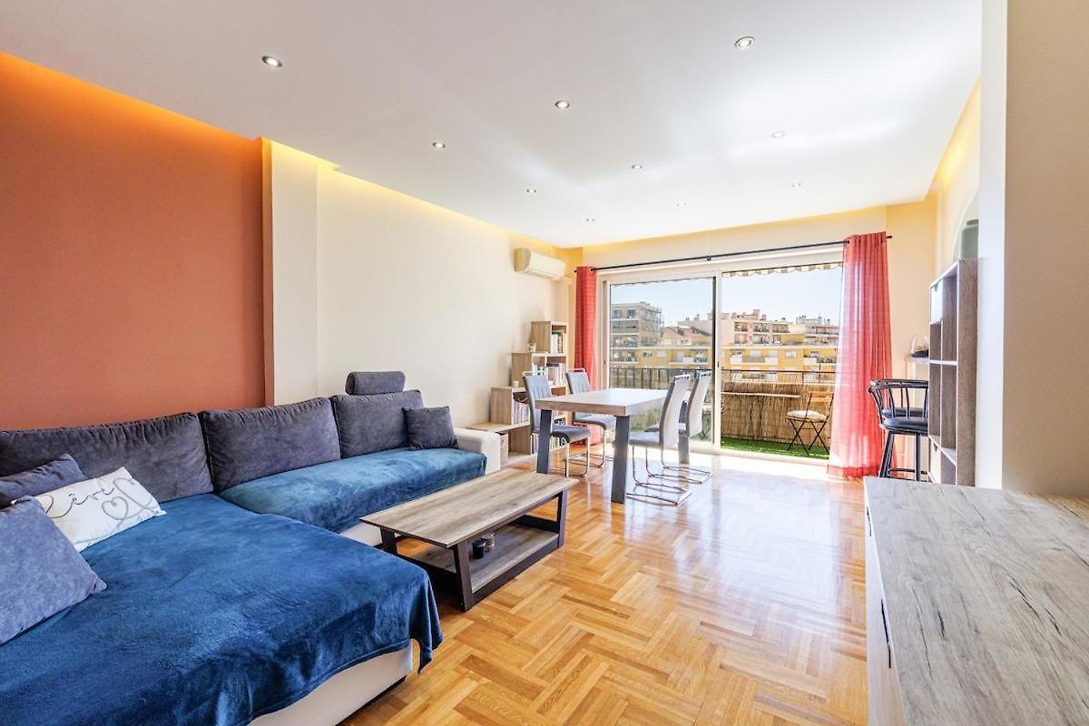 Apartment Spacieux T3 Avec Balcon Confort Et Convivialite *