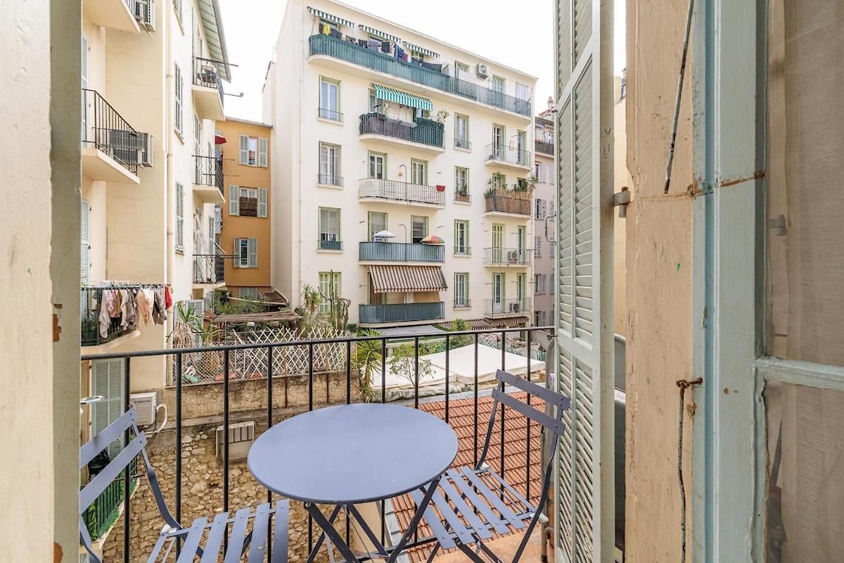 Apartment T2 Avec Balcon *