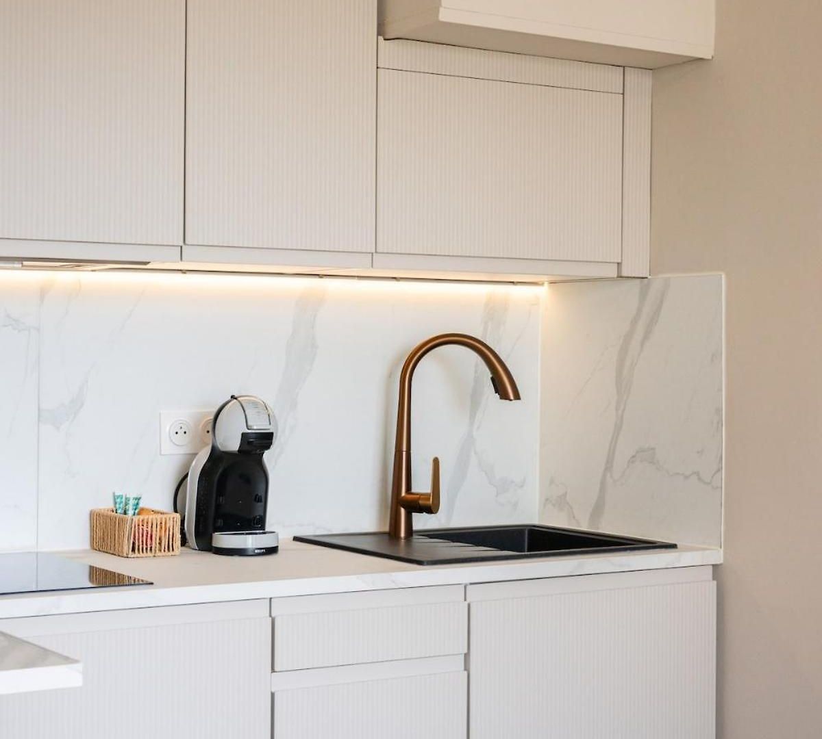 Apartment Vue Basilique Exceptionnelle - Cocon Cosy Et Luxe Nice