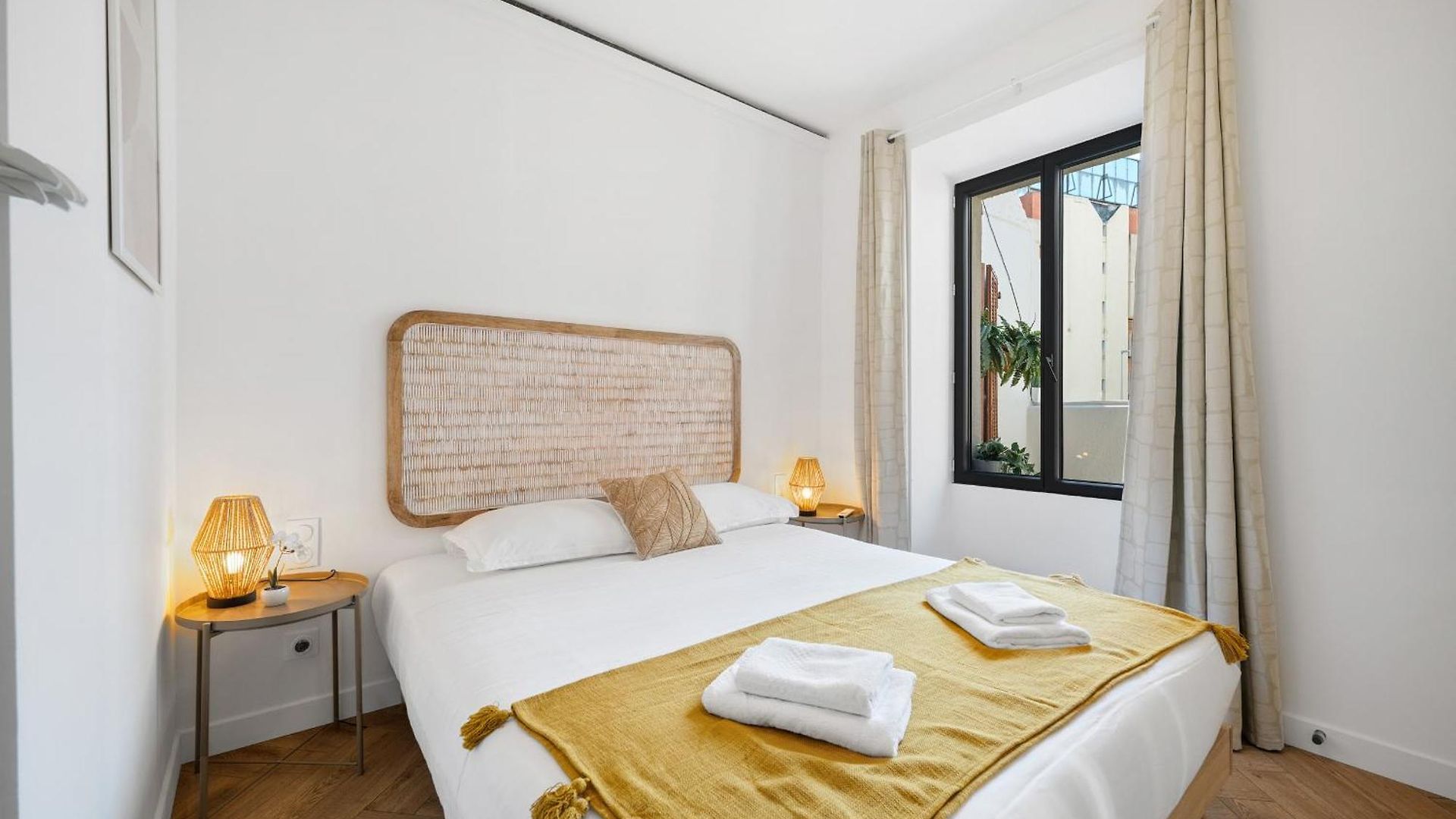 Apartment L17 Staywizus - Bosco 3bdr 2 Bath Terrace - Parking & Ac *
