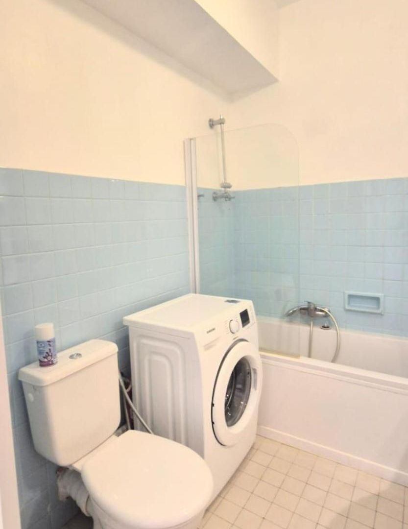 Center & 5 Min Walk! Apartment *