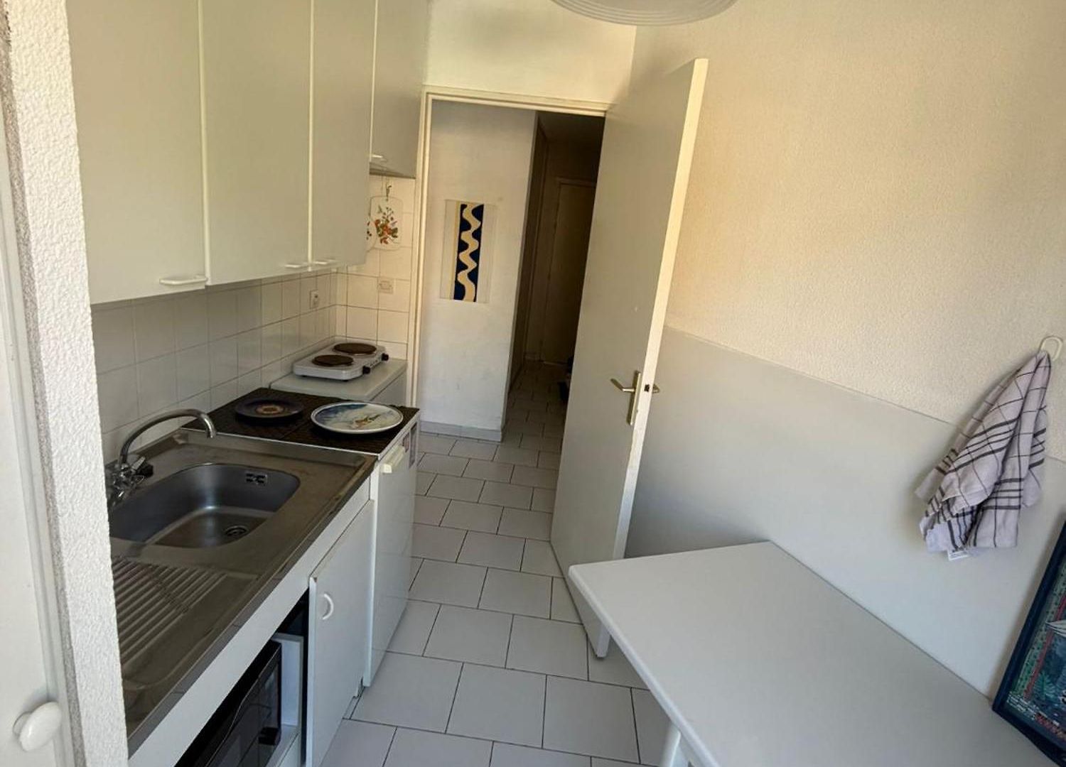 Apartment Proche Avec Parking Prive *