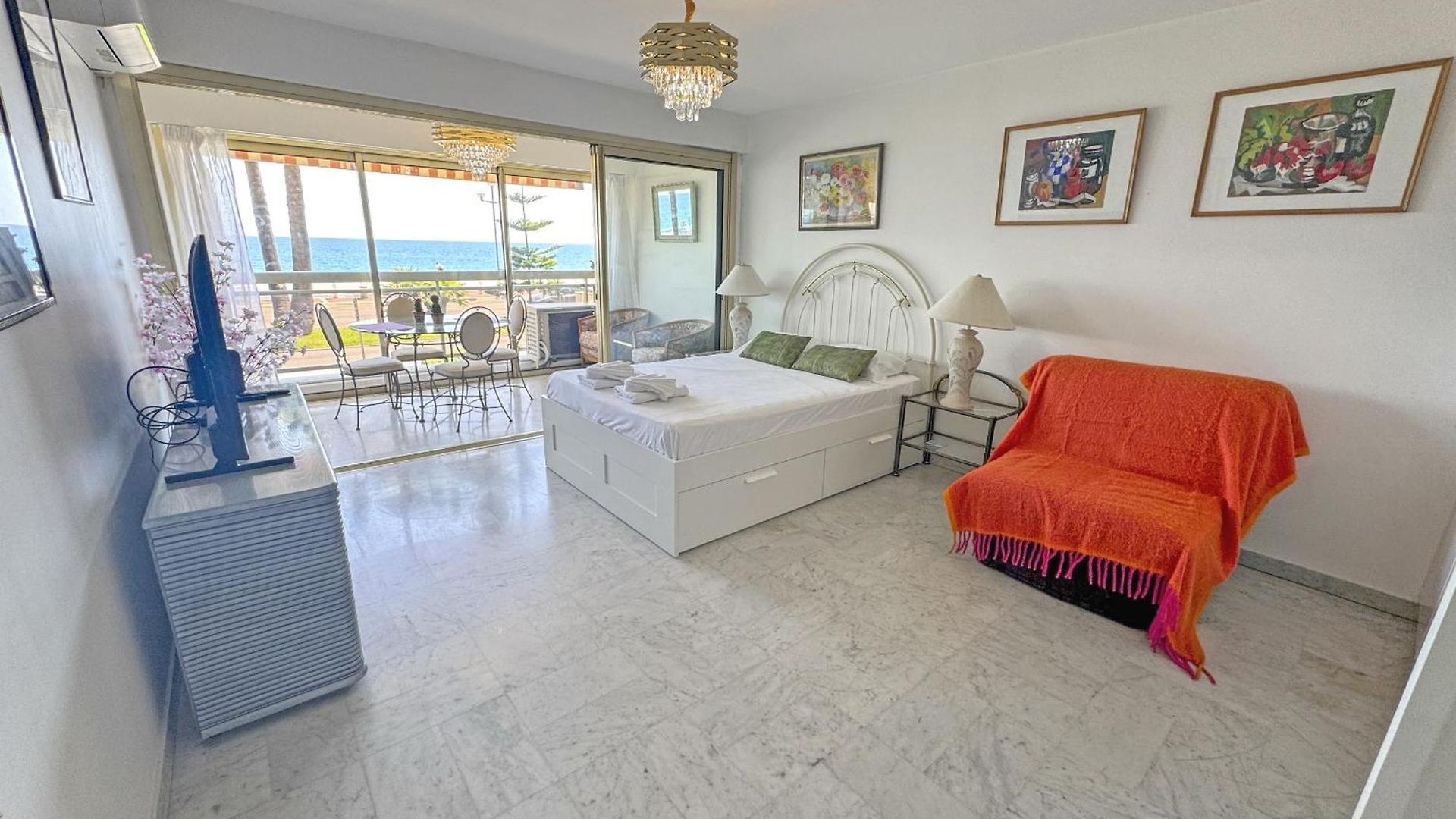 Sea Front Pearl Promenade France Apartment