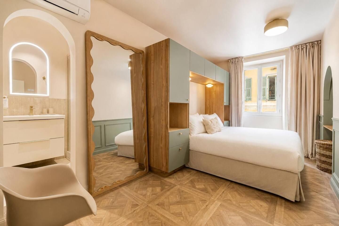 Apartment Old - Luxury New 5br - Sleeps 12 - Ac