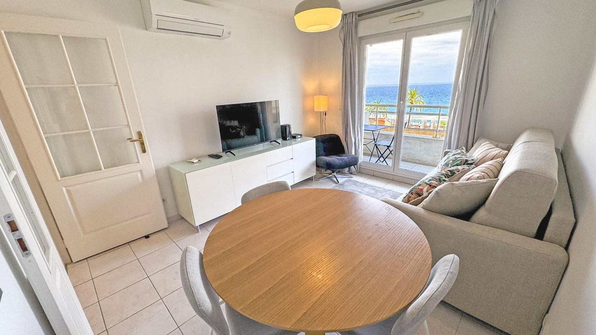 Apartment Melrose Sea View Retreat Close To Nice