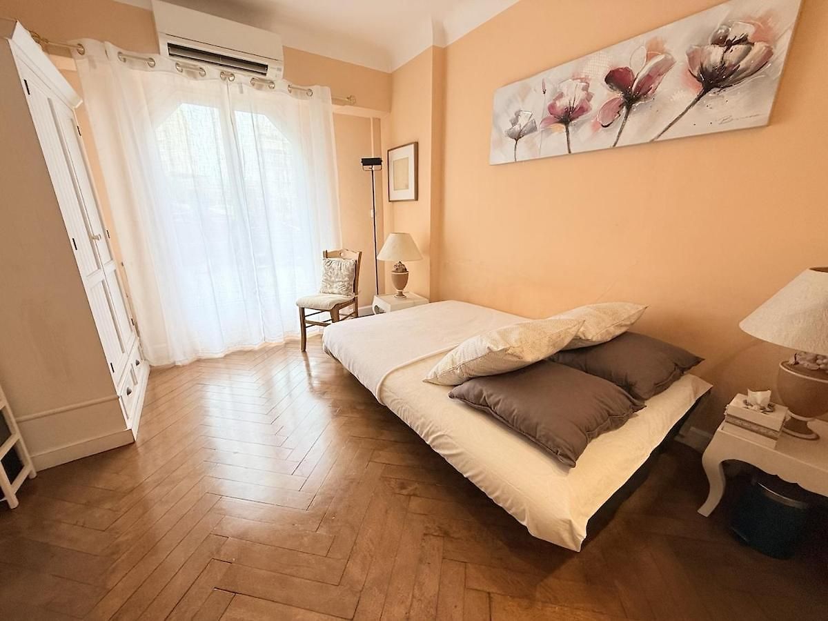 A 2 Minutes De La Mer, Clim Apartment
