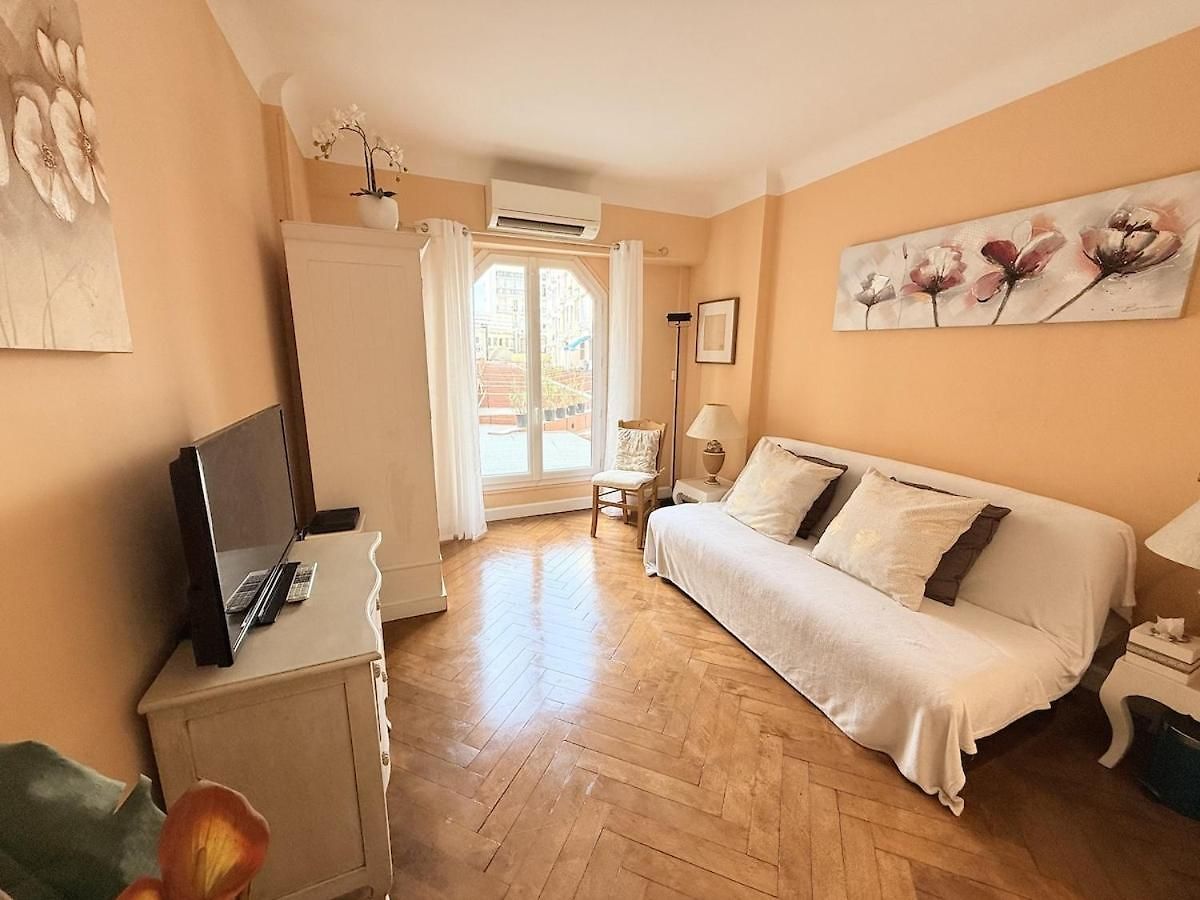 A 2 Minutes De La Mer, Clim Apartment Nice