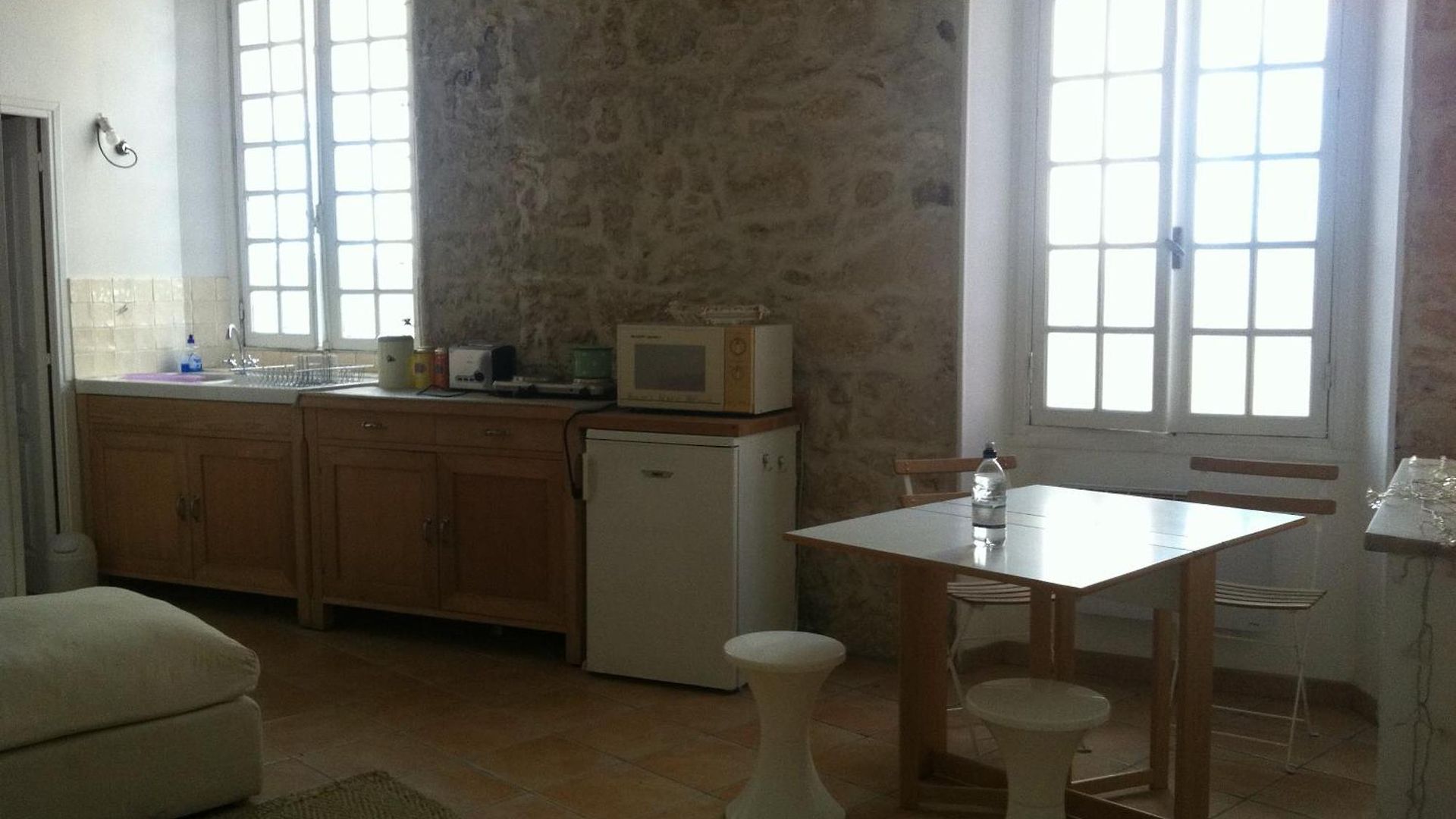 Old Town Stunning Modern 1 Bedroom Flat Sleeps 3 *