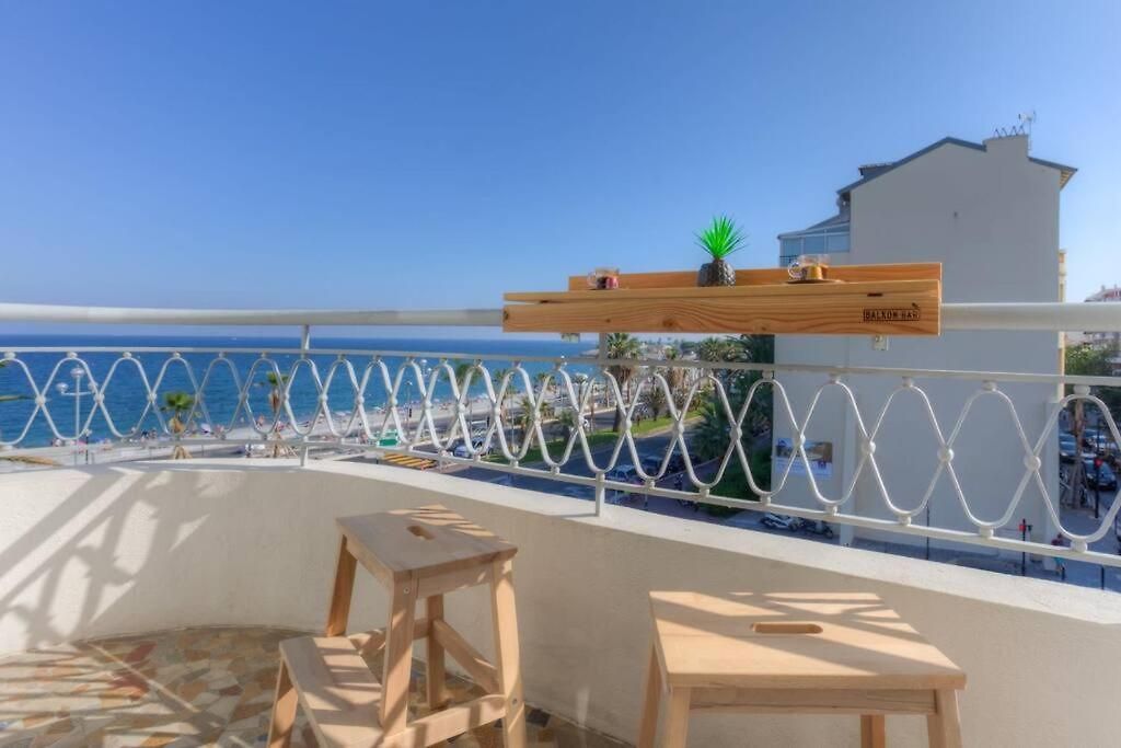 #42 Staywizus - Idyllic Frame With Panoramic Sea View Ac & Balcony *