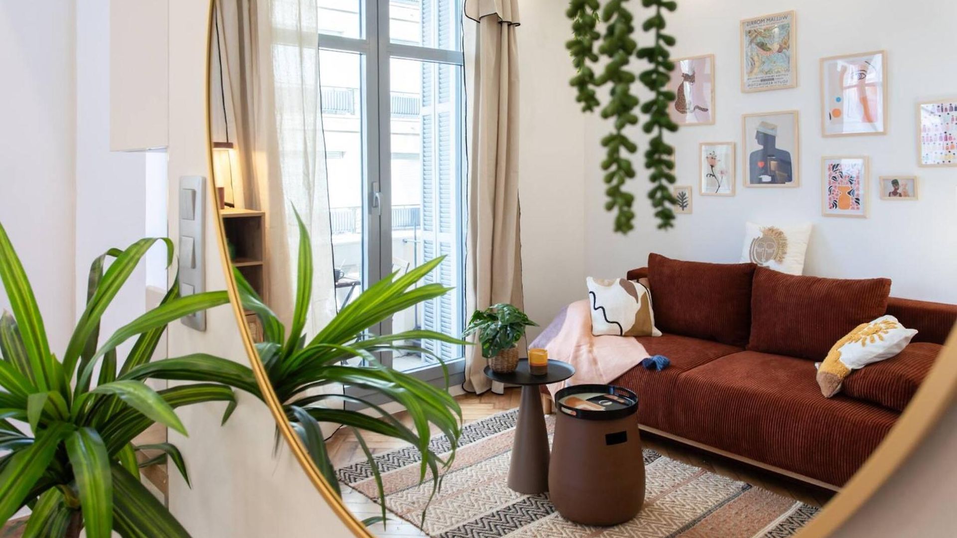 L23 Staywizus - 1 Bdr Shakespeare 2 Balconies - Clim & Wifi * Nice