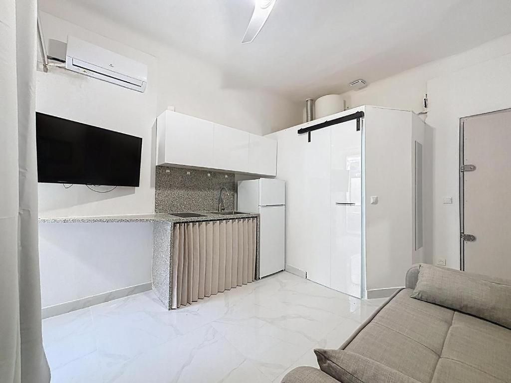 Elegant Riviera In Apartment Nice