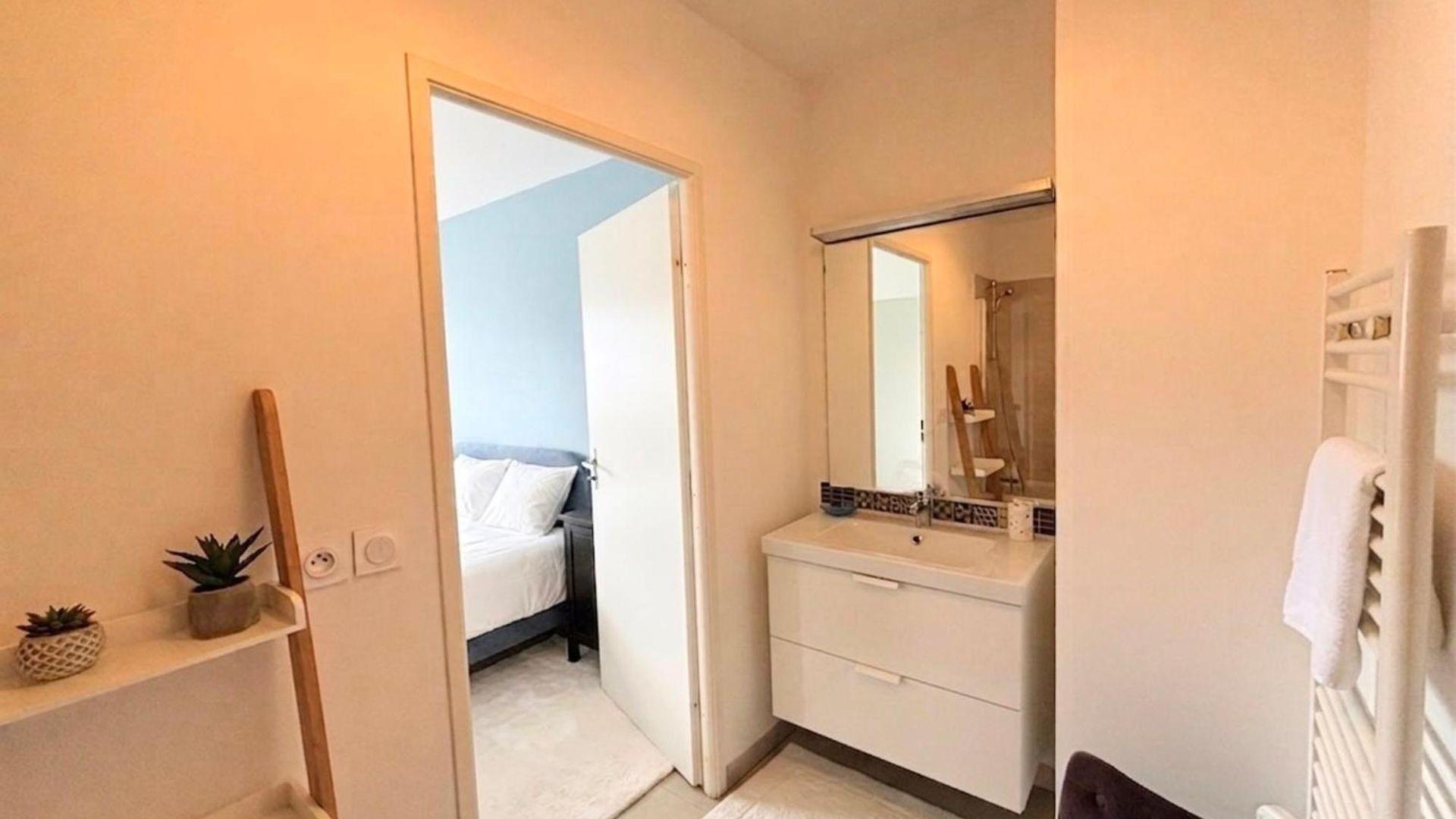 Beautiful Flat With Terrace & Parking Marseille Apartment Nice