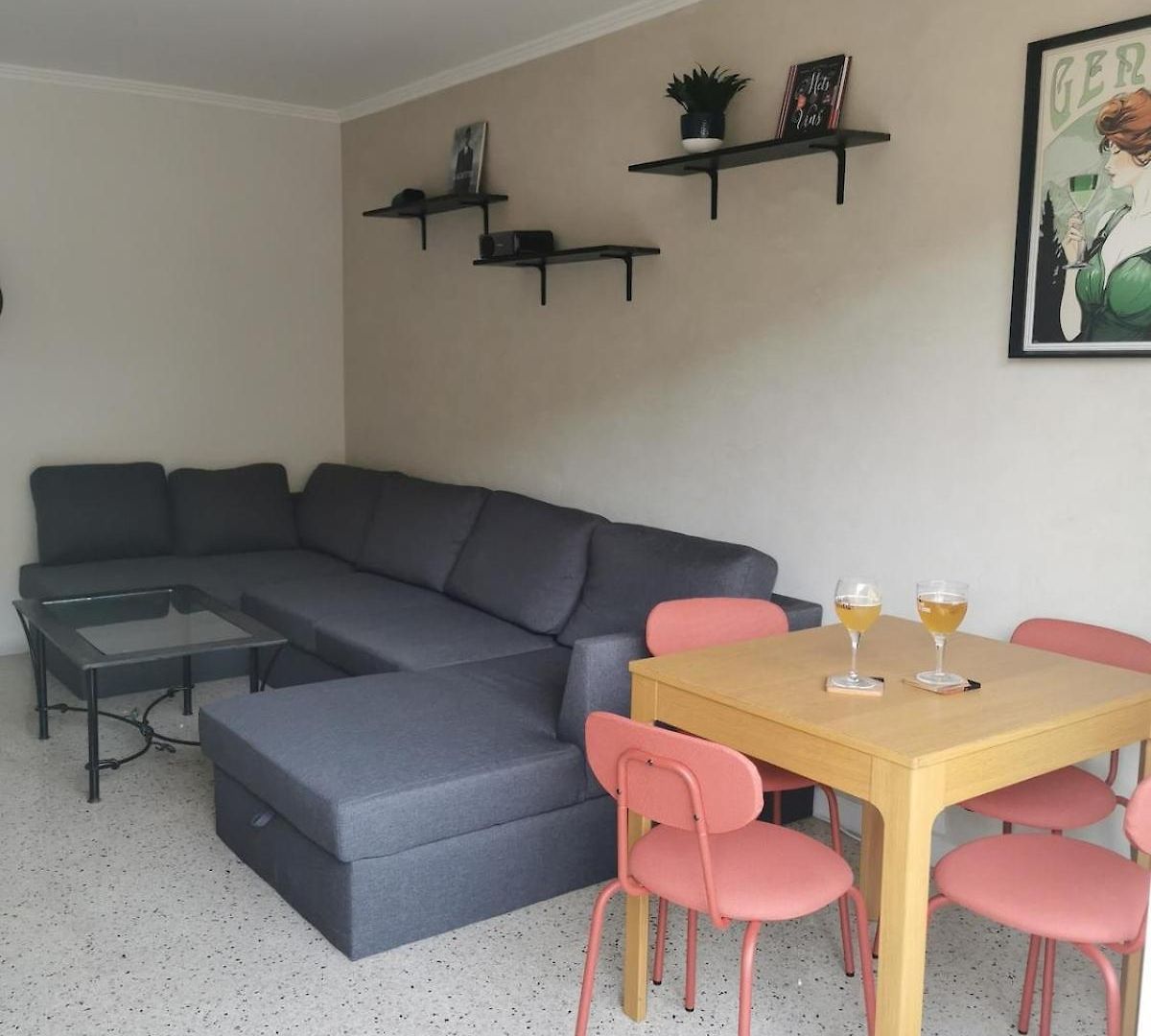 Looking For Space - 3 With Terrace *