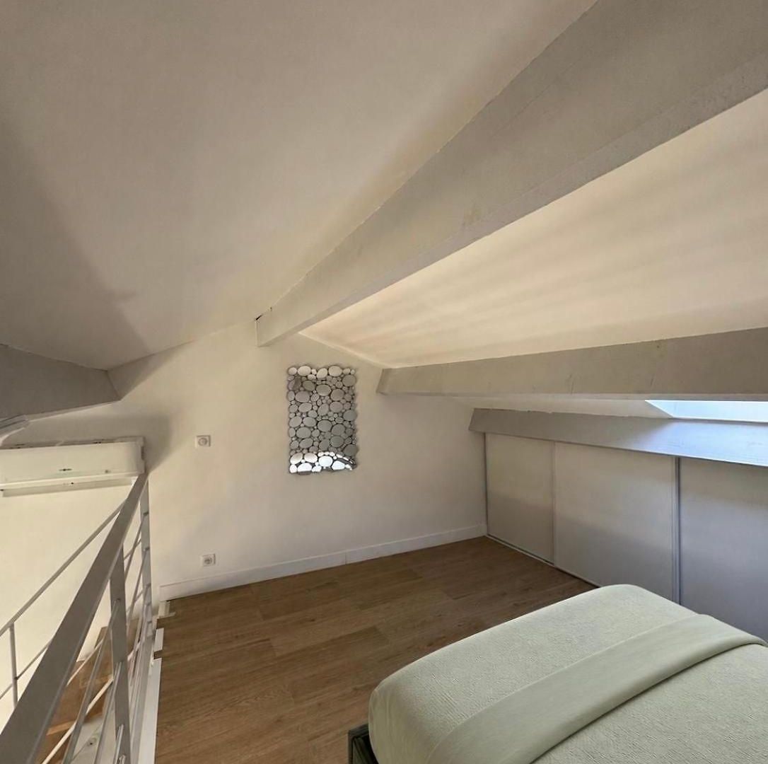 Apartment Duplex Proche De La Nice