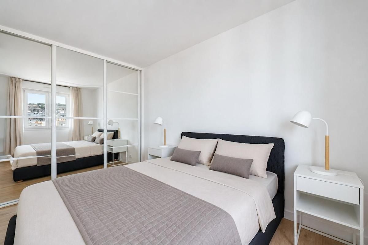 Exceptional 2 Bedroom With Ac Wifi, Sea Vies And Parking In