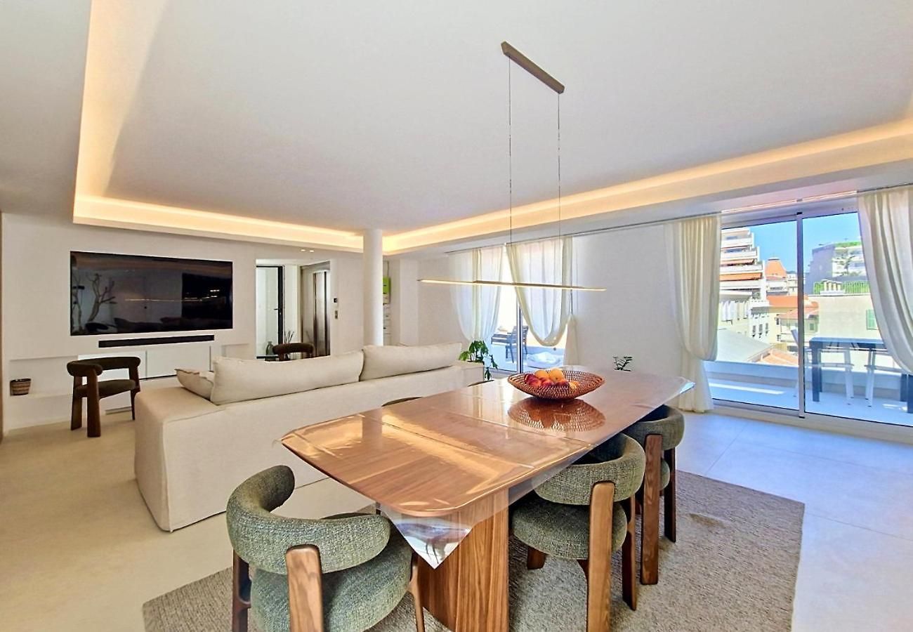 Nestor&jeeves - Julianna Rooftop - Jacuzzi - Sauna Apartment *