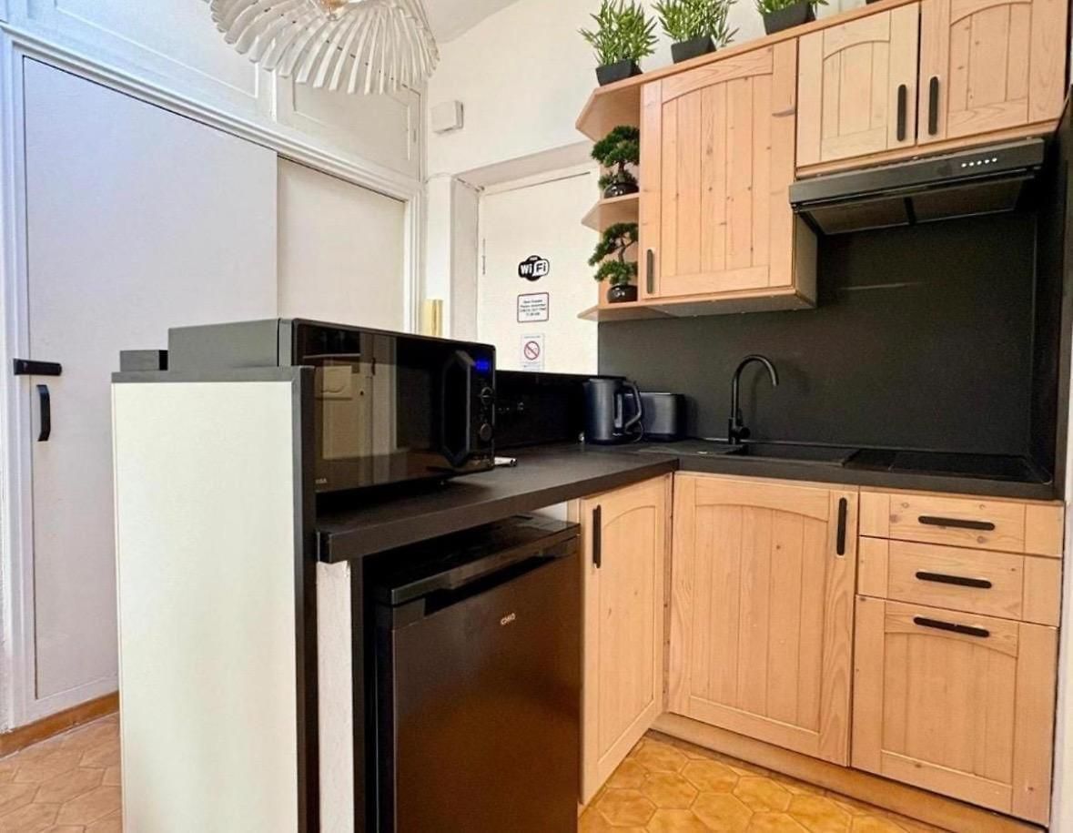 Cozy With Rooftop Terrace 4 People Apartment