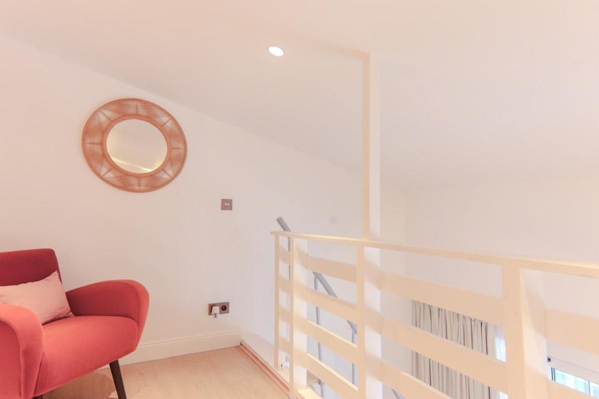 Loft 4 - Center - 2-room Mezzanine Apartment *