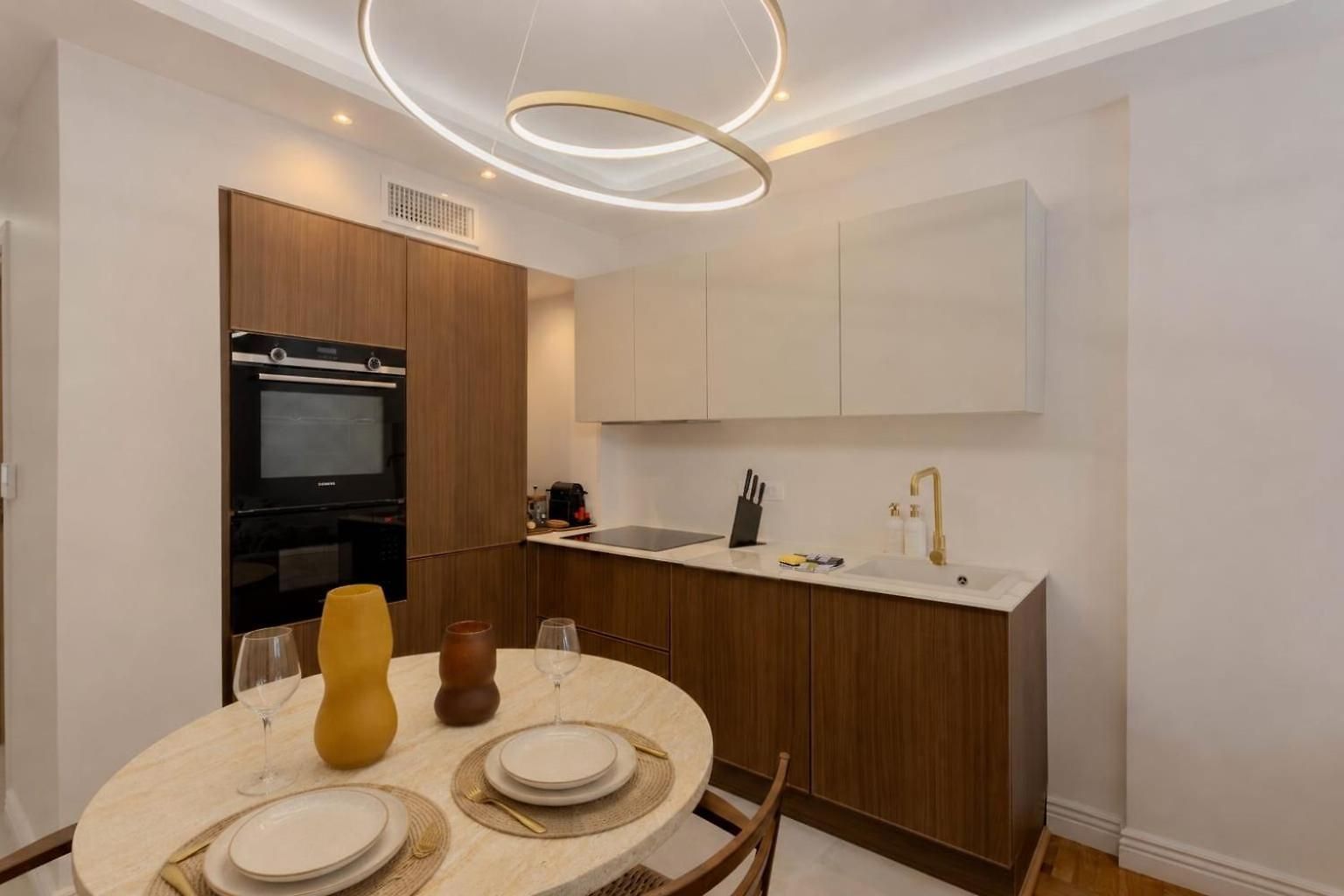 Le Miami - Premium - 2 Master Bedrooms Apartment *