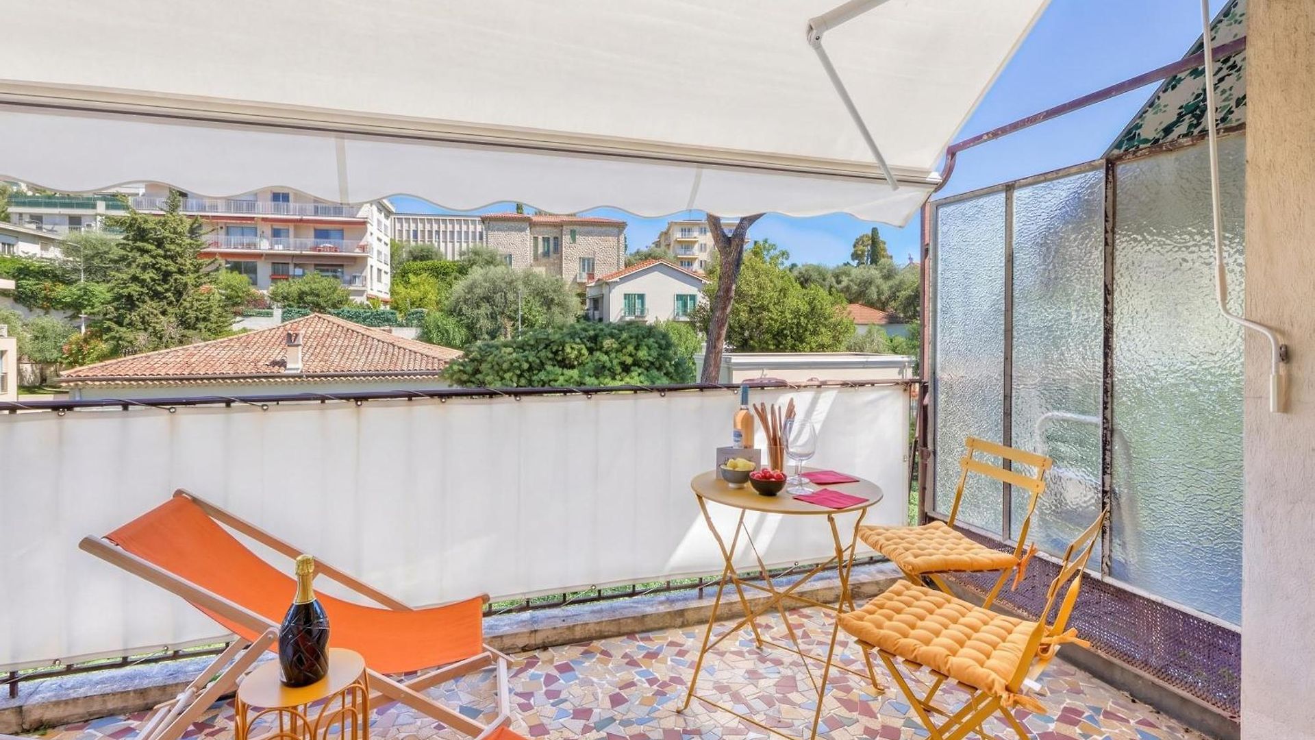 Apartment Lion - Near Center - Terrace - Happy