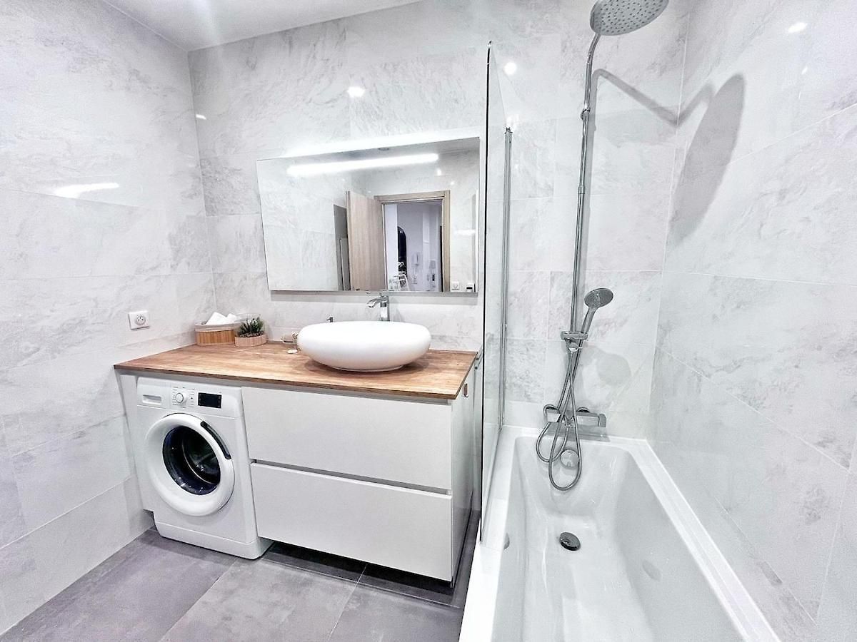 Le Magnifique Promenade Apartment