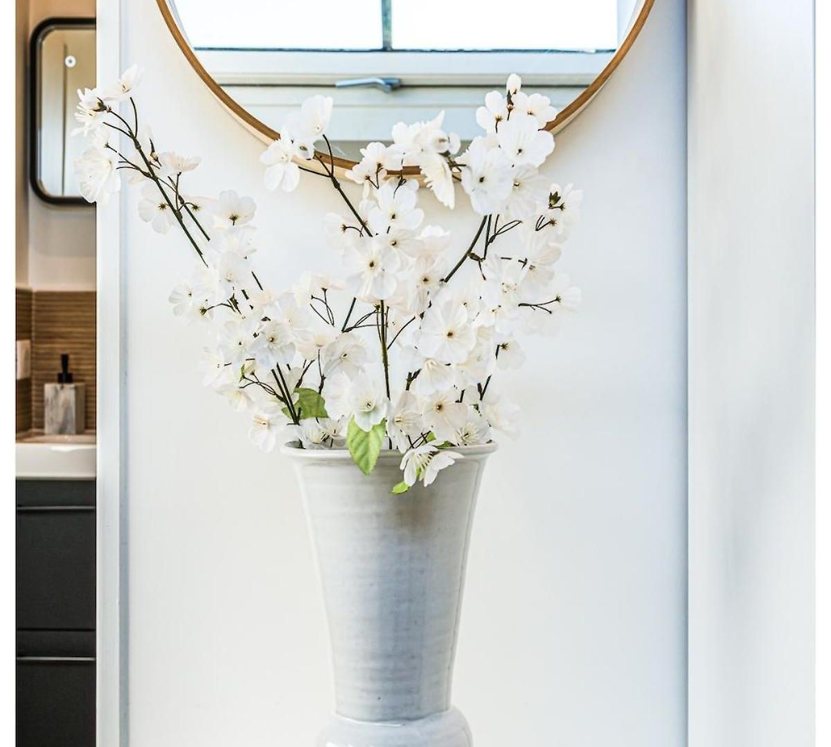 Apartment Secret Nest