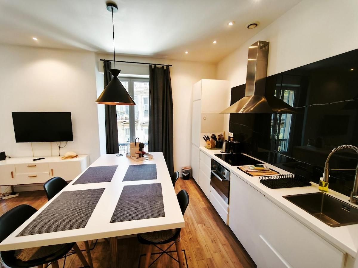 Spacieux Et - Vieux 5 Mn' A Pied Apartment Nice