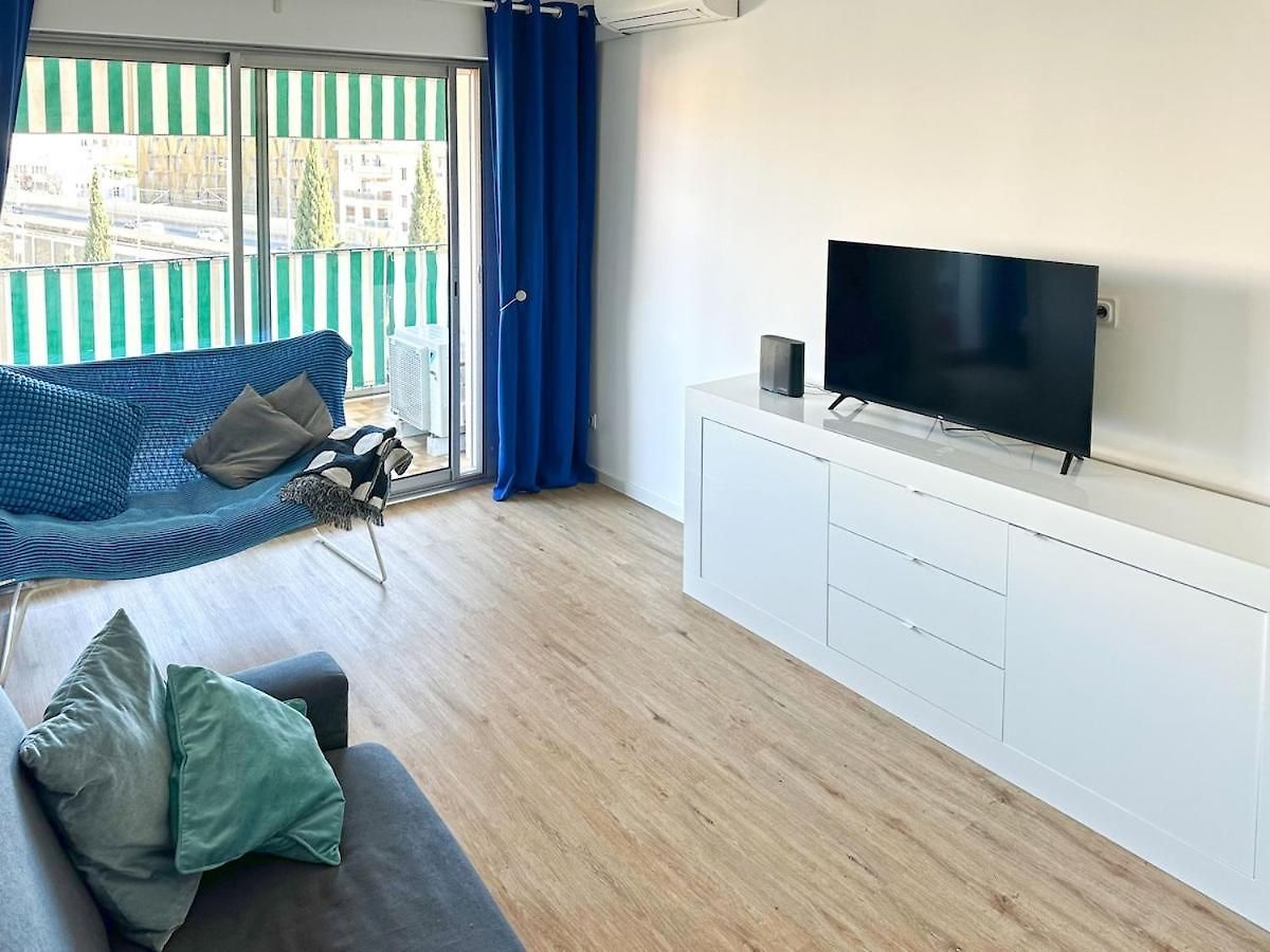 Apartment Magnifique Bas Fabron, 5 Min De La Nice