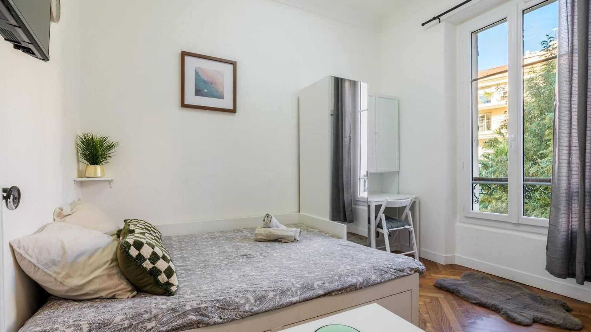 20 Rue Alberti 2me -studio Apartment