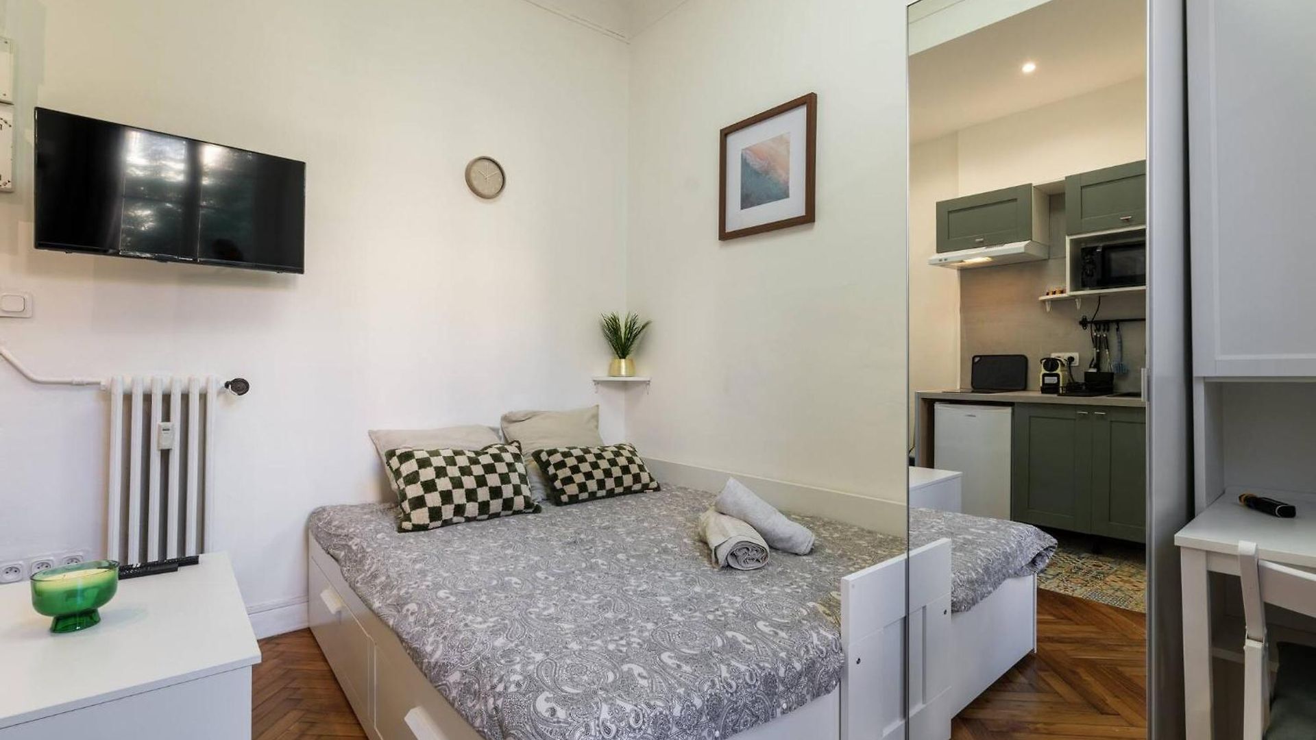 20 Rue Alberti 2me -studio Apartment Nice