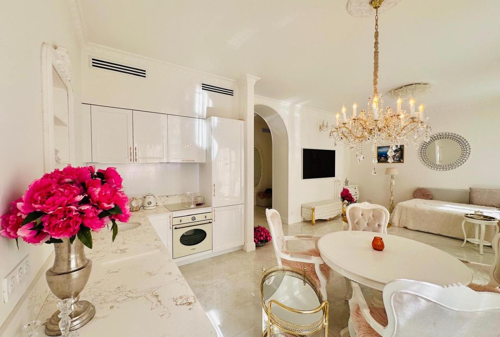 White Palace - 1 Min - Carre D'or - Promenade Nice