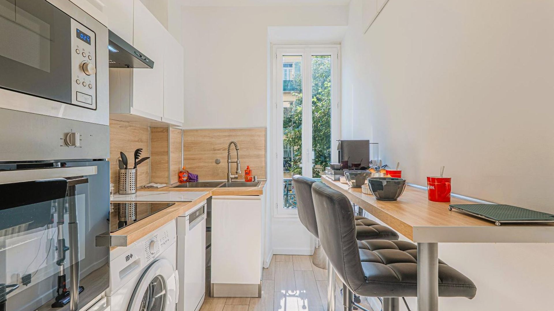 5 People, 4 Beds - Heart Of Gambetta - Renovated - Air Conditionning Apartment Nice