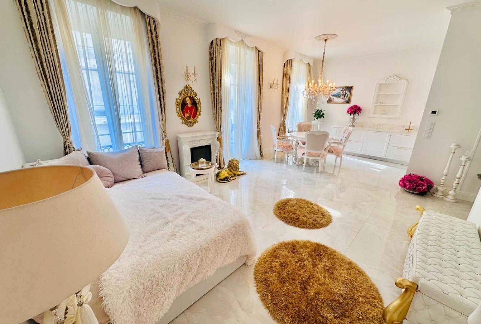 White Palace - 1 Min - Carre D'or - Promenade Nice