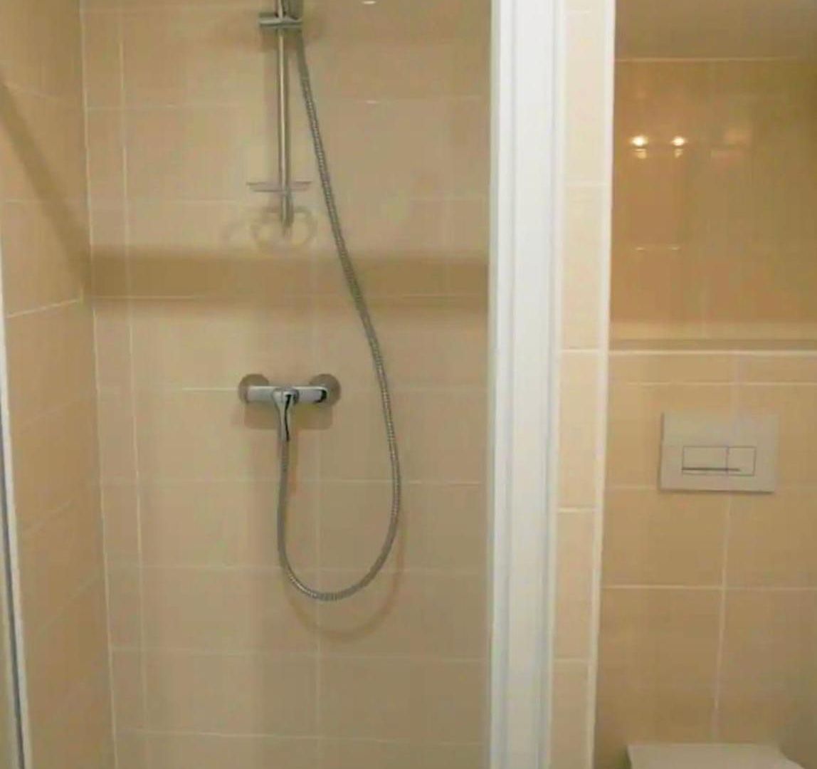 Apartment Centre Proche La *