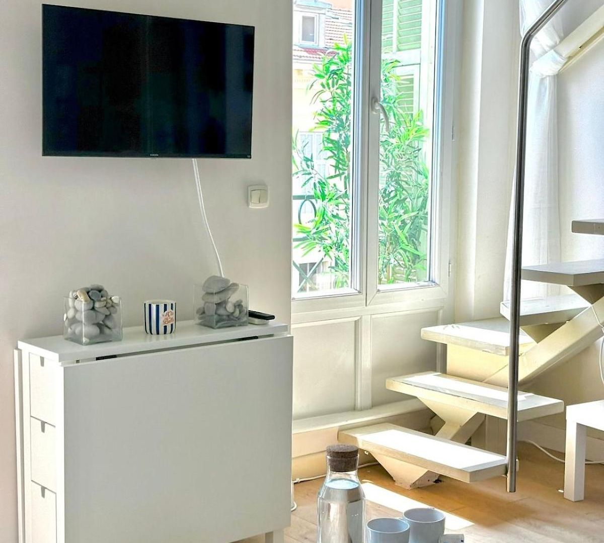 Apartment Heart Of - Mezzanine Loft & Sunny Balcony