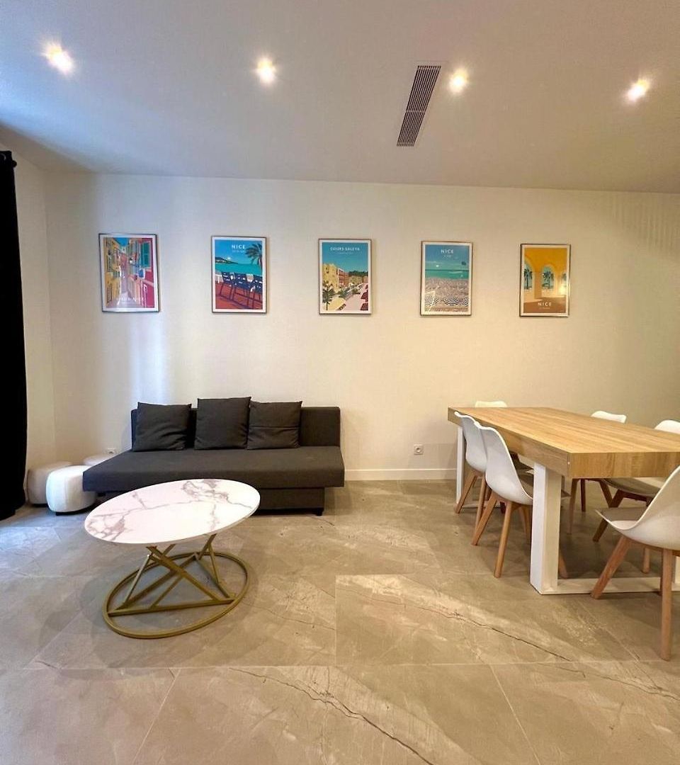 Joli Appartement Avec Jardin, 2 Chambres, Centre Ville De Nice * Nice