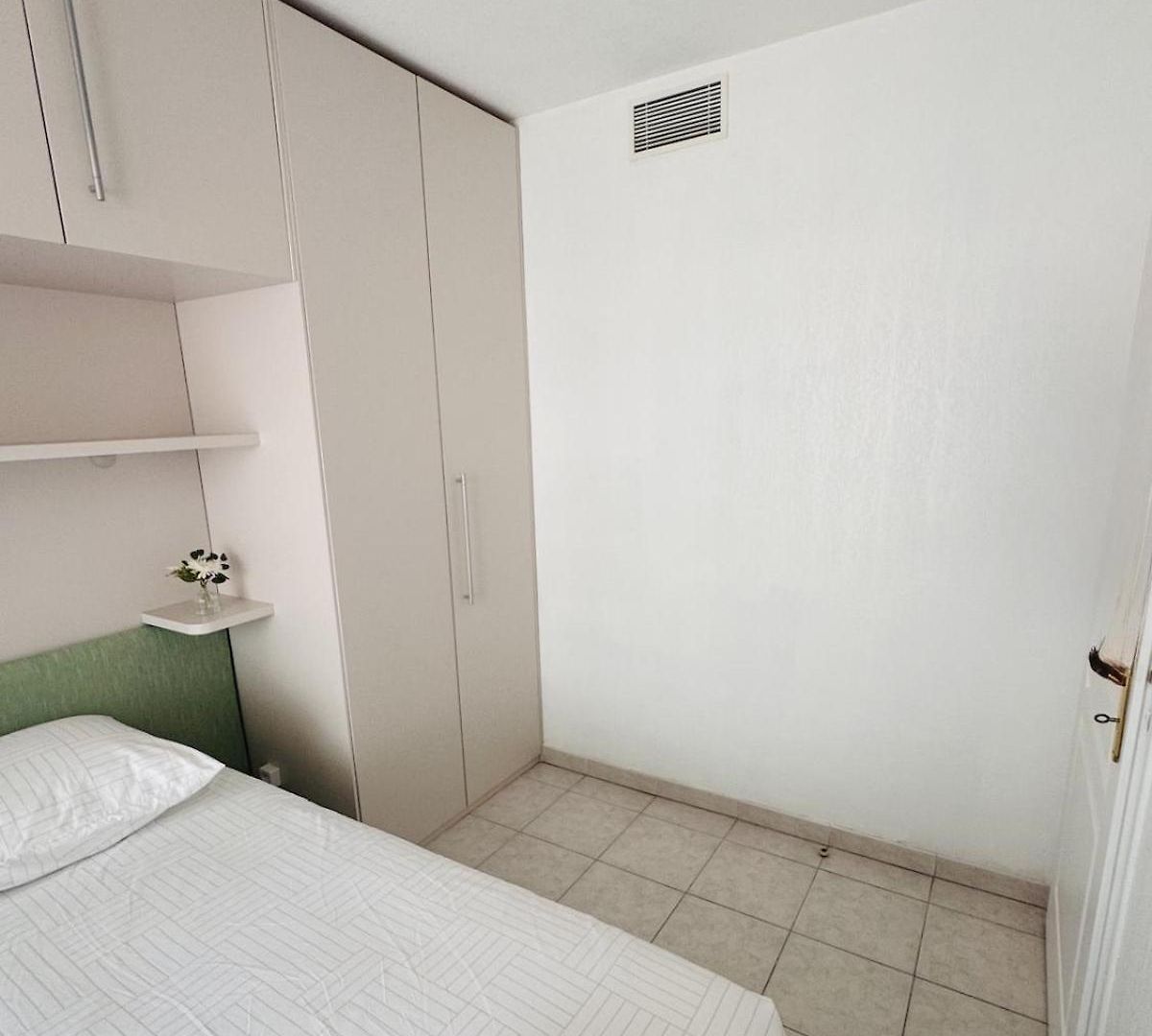 Azurea 2p Lumineux, Plage, Parking, Clim Apartment *