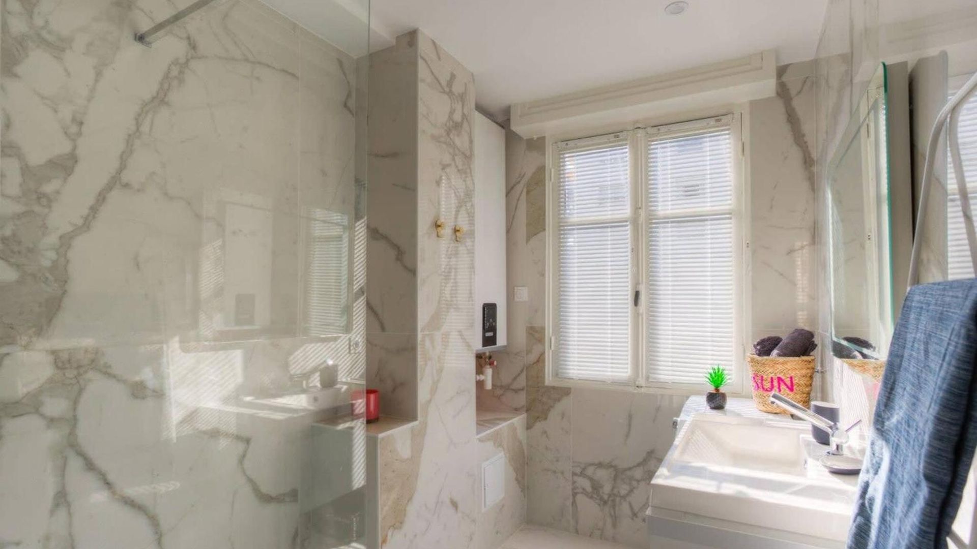 #42 Staywizus - Idyllic Frame With Panoramic Sea View Ac & Balcony Apartment