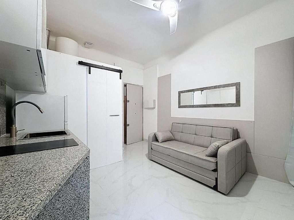 Elegant Riviera In Apartment Nice